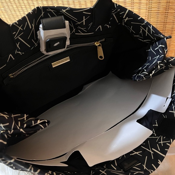 NWT Tory Burch Ella Printed Tote in Matchsticks Pattern - Picture 6 of 9